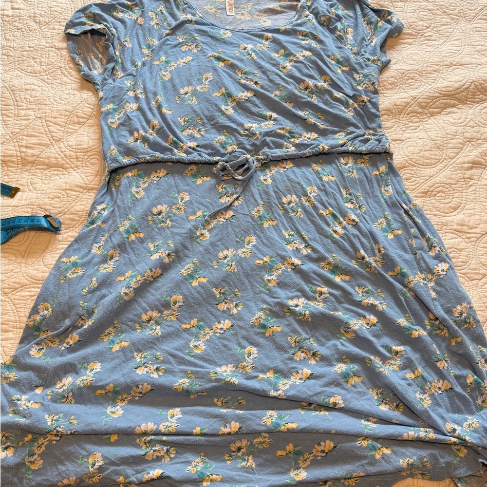 Latched Mama Blue Floral Midi Dress